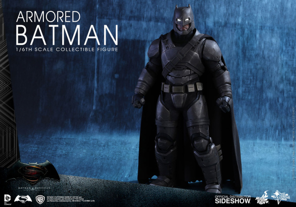 batman-v-superman-armored-batman-sixth-scale-hot-toys-902645-05