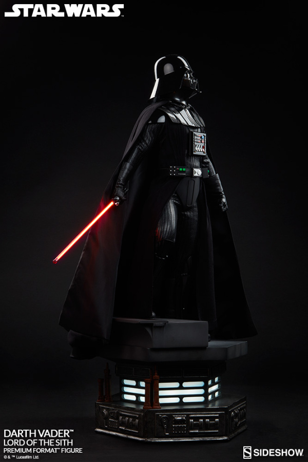 star-wars-darth-vader-lord-of-the-sith-premium-format-300093-06