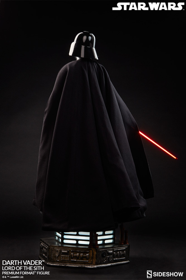 star-wars-darth-vader-lord-of-the-sith-premium-format-300093-07