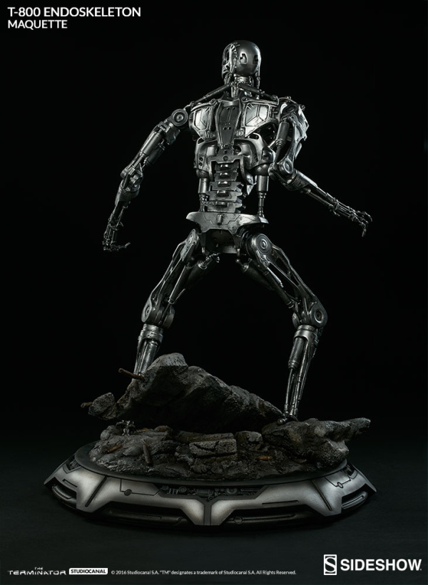 the-terminator-t-800-maquette-300157-09